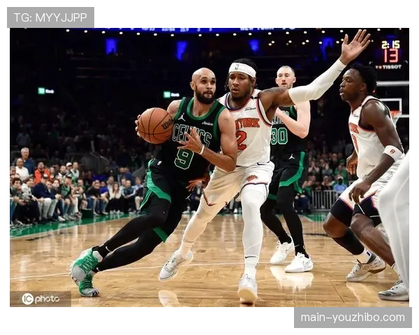 凯尔特人怀特右膝疼痛出战成疑 后场防守核心可能缺阵